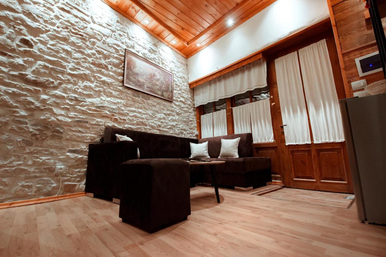 Duplex Apartment Viktoria Gjirokastër Eksteriør billede